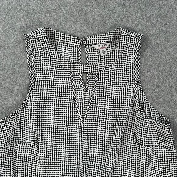 Guess Houndstooth Sleeveless Blouse Women's Small Black/White Keyhole Top - Picture 3 of 8